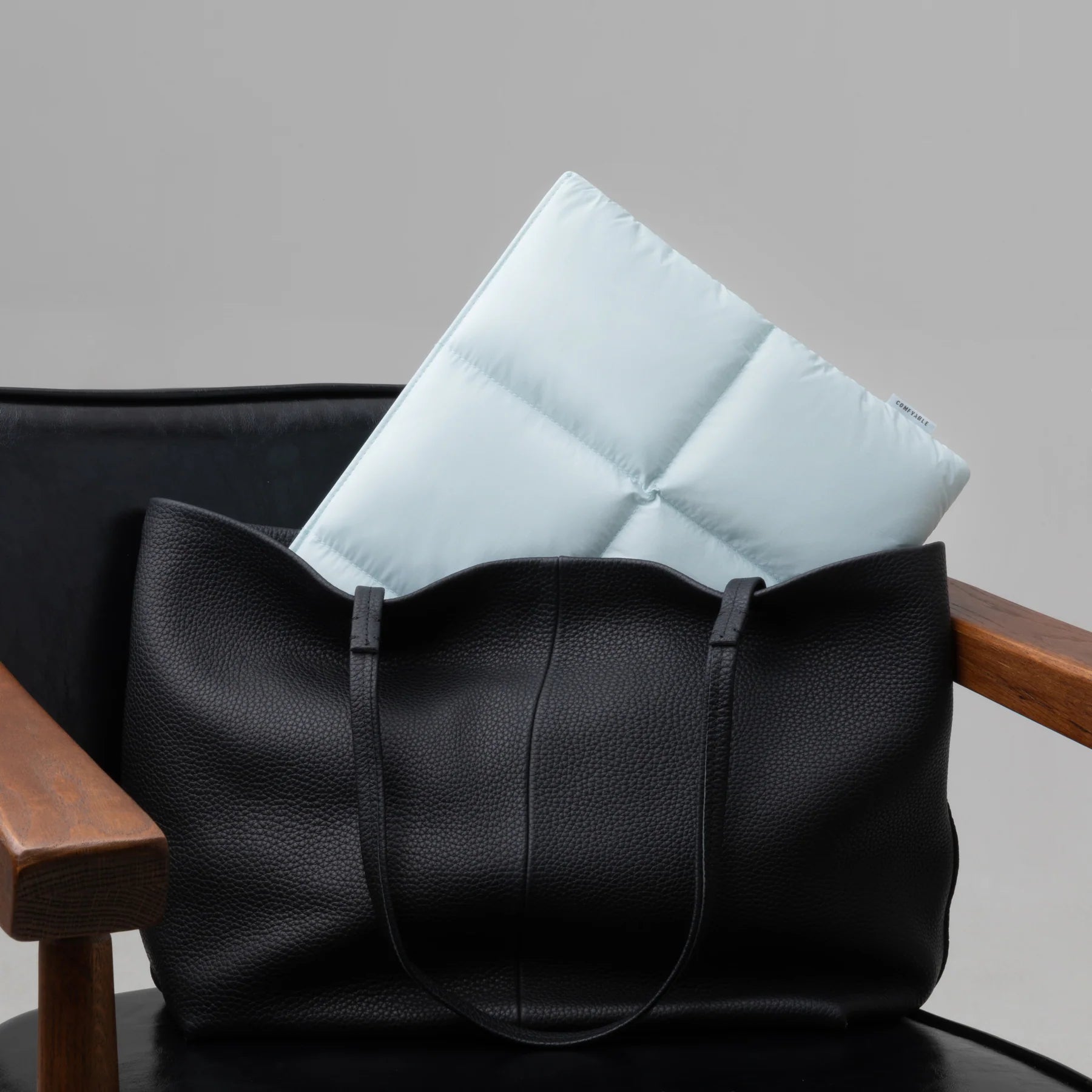 Pochette d'ordinateur à fermeture magnétique Bleu