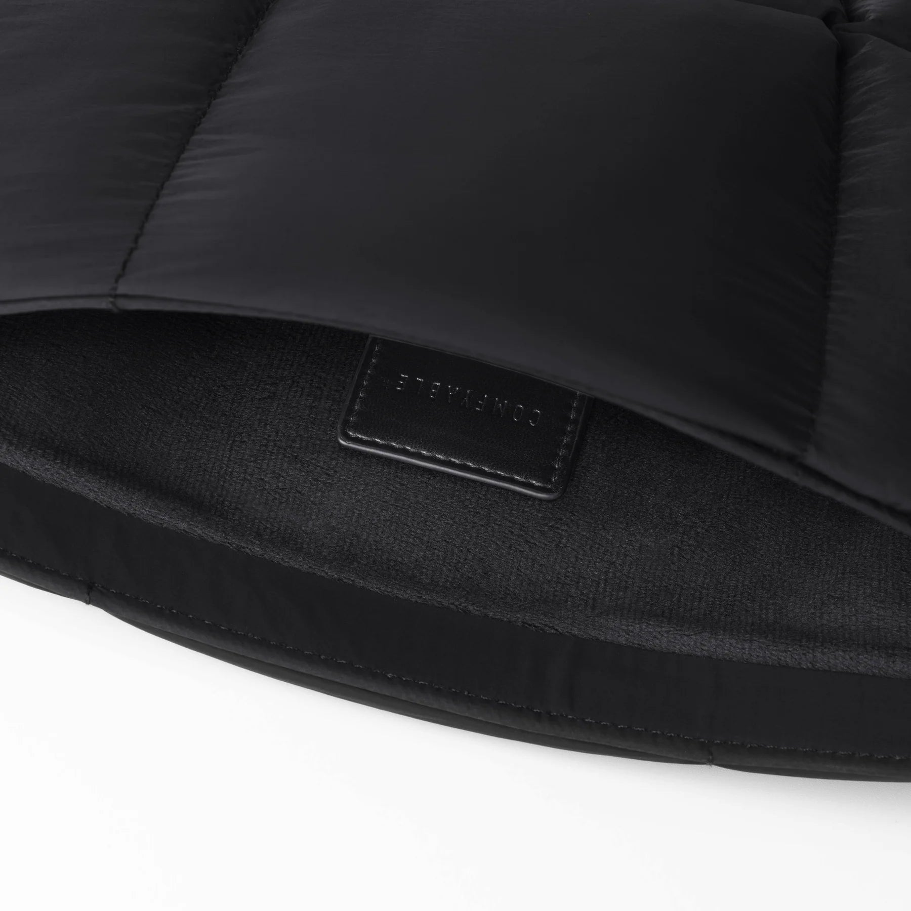 Pochette d'ordinateur à fermeture magnétique Noire